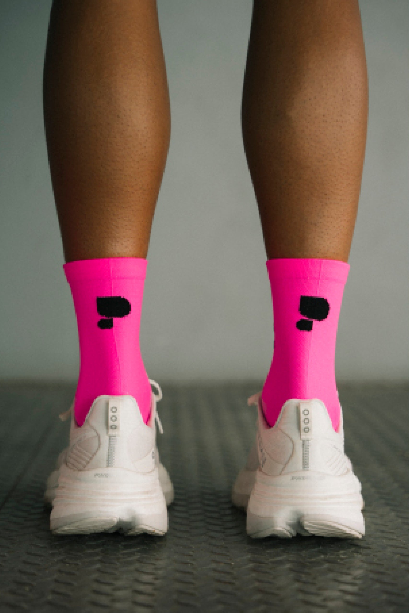 Running Socks Neon Pink S/M (Subscription)